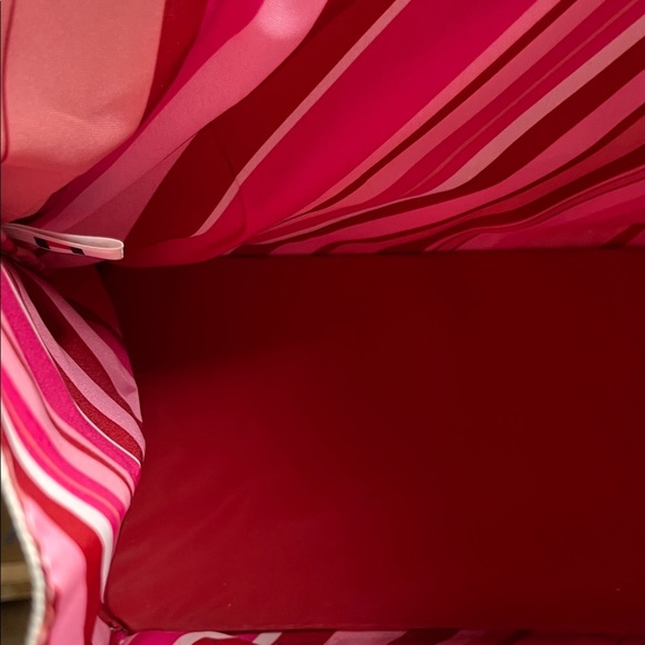 Tommy Hilfiger Red & White Tote Bag - Picture 9 of 11